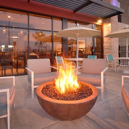 Holiday Inn Express & Suites Phoenix West - Buckeye By Ihg Exterior photo