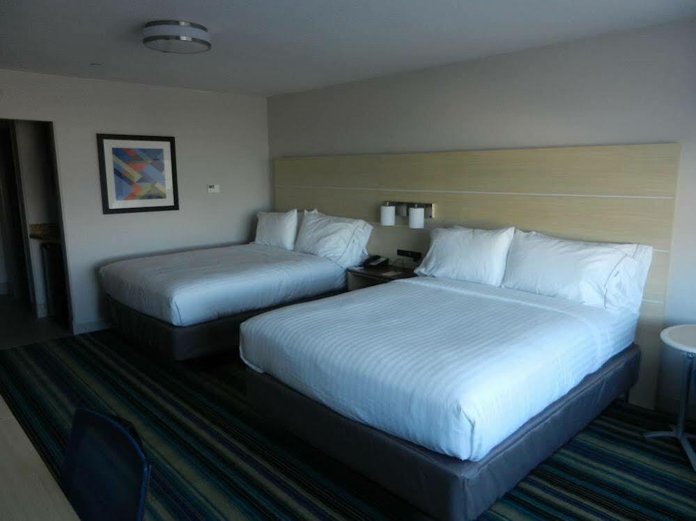 Holiday Inn Express & Suites Phoenix West - Buckeye By Ihg Exterior photo
